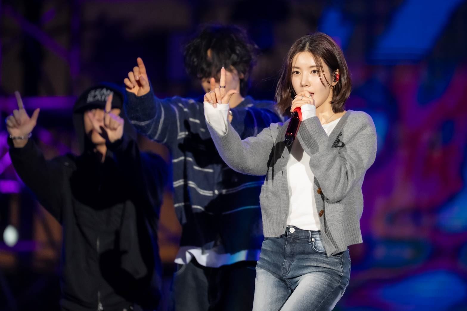 水彈女王提前現身！權恩妃KWON EUNBI登高雄跨年舞臺彩排 掀粉絲尖叫聲浪