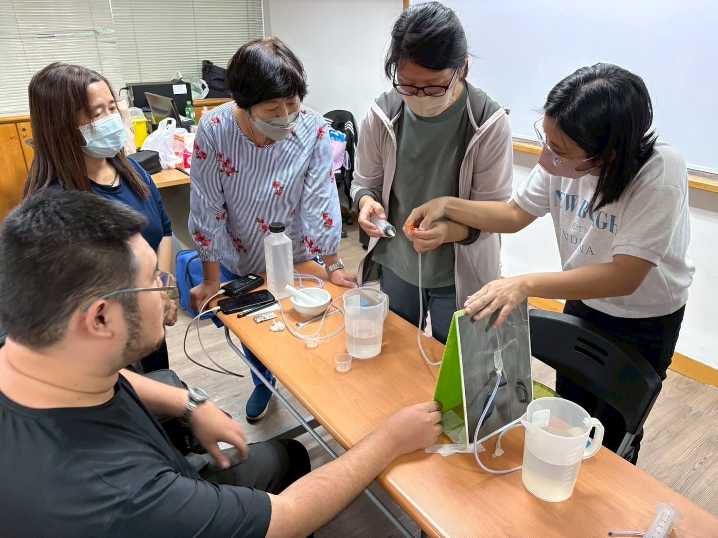 【代發勞工局新聞稿】投入長照最高領10萬8千元補助 高市照服員訓練專班陸續招生中