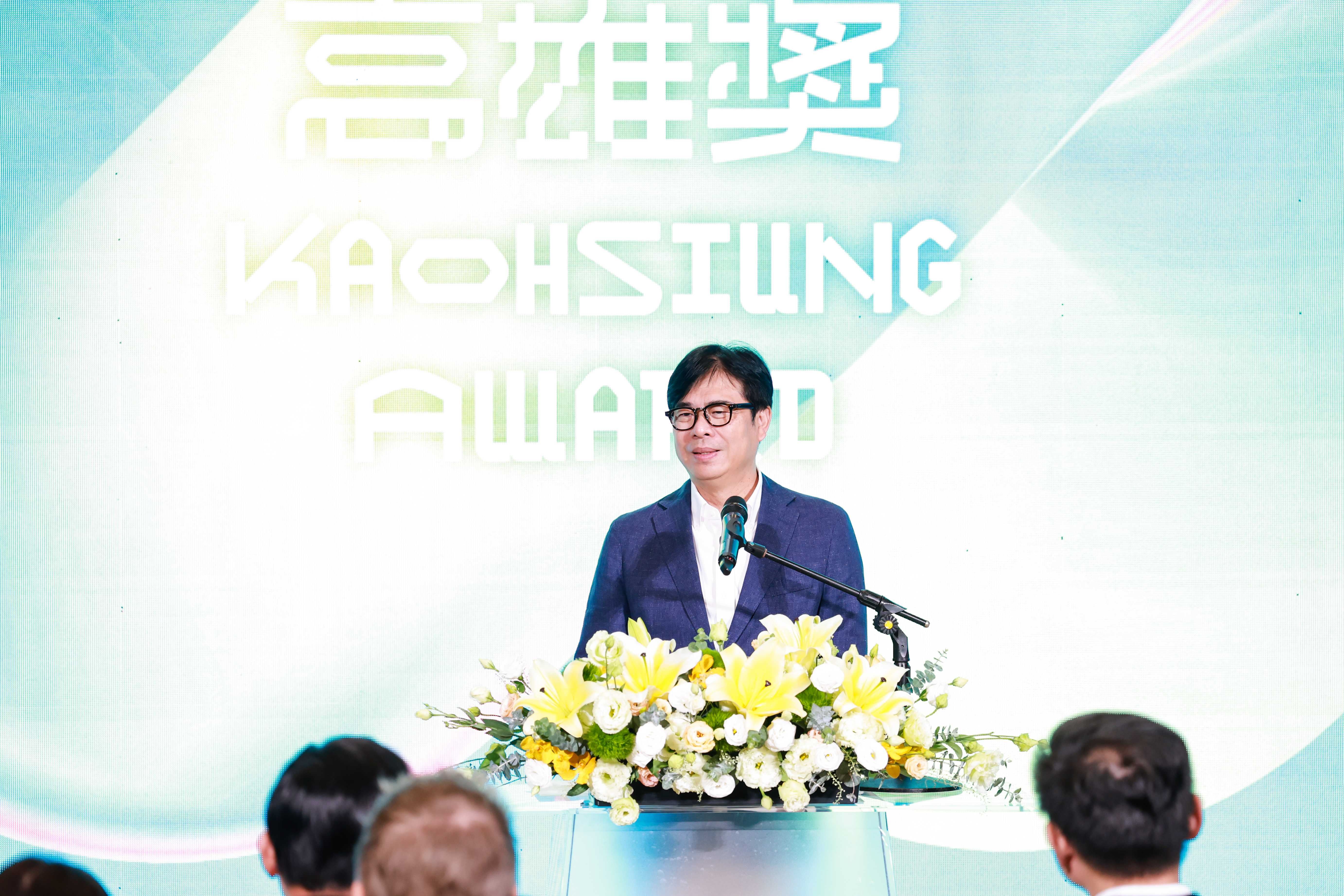 2026高雄獎迎來30周年里程碑　陳其邁親頒首獎肯定創作者深化土地連結