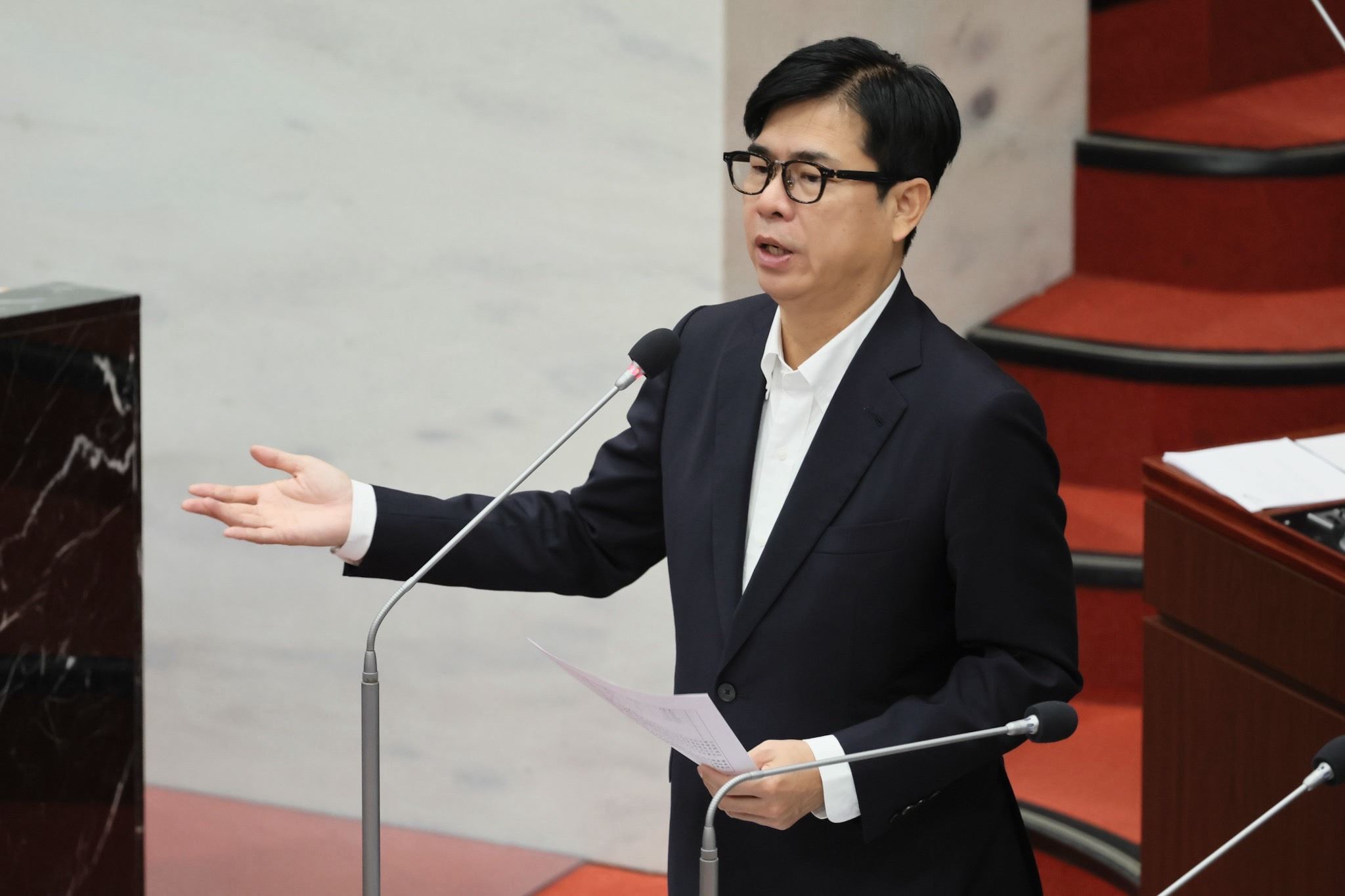 議員關心鳳翔公園整治進度 陳其邁：成立專案小組全面推動 打造宜居公共空間