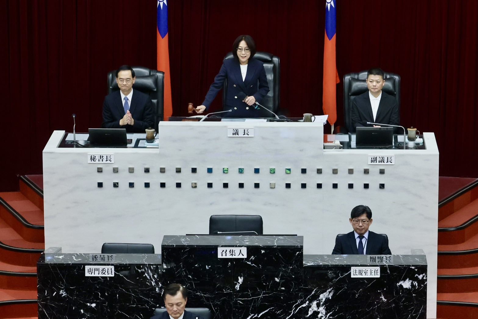 高雄市議會第4屆第7次定期大會閉幕 陳其邁率市府團隊感謝議會監督與支持