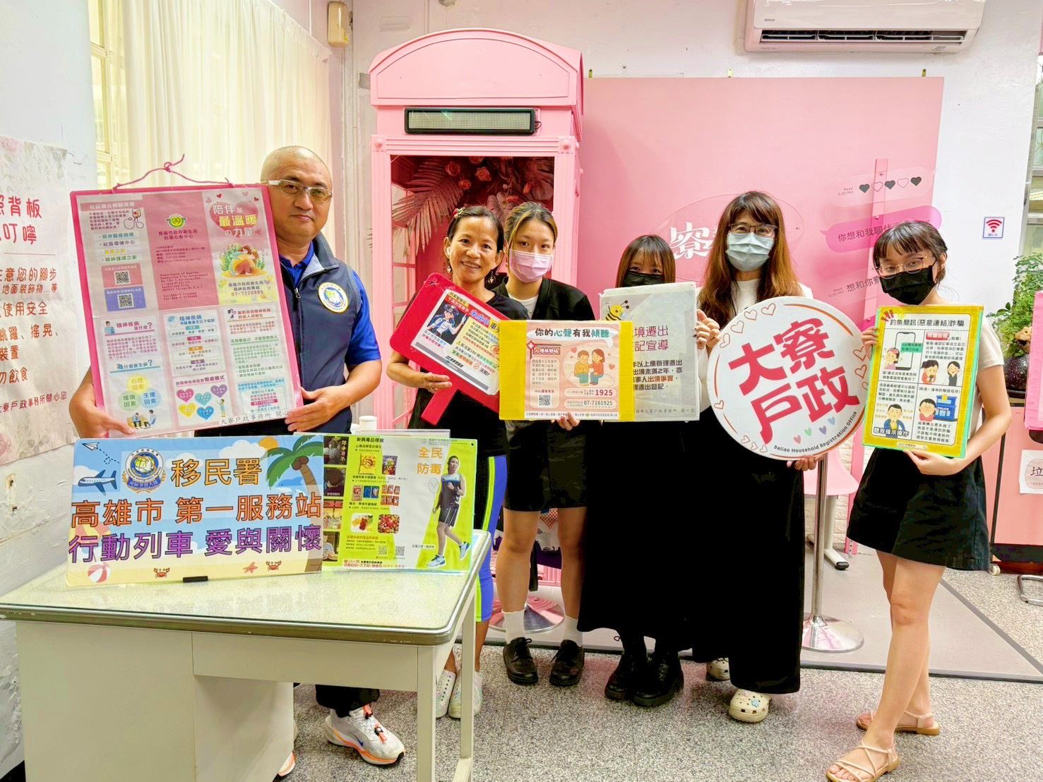 【代發大寮戶政事務所新聞稿】風雨無阻的愛！高雄連日大雨免奔波 移民署「行動列車」....