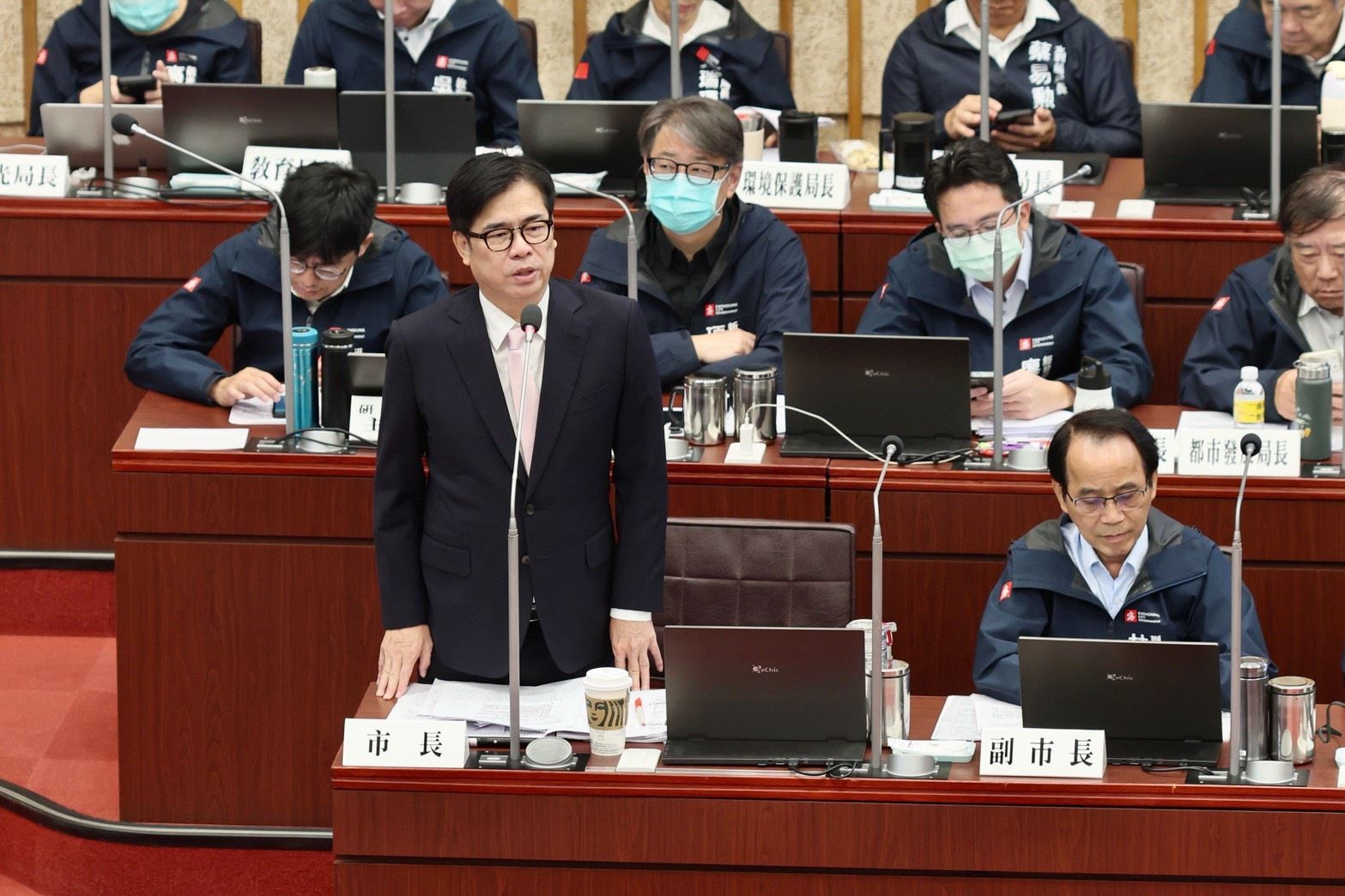 落實教育平權、推動產業轉型　陳其邁：完善社福、交通與公共建設