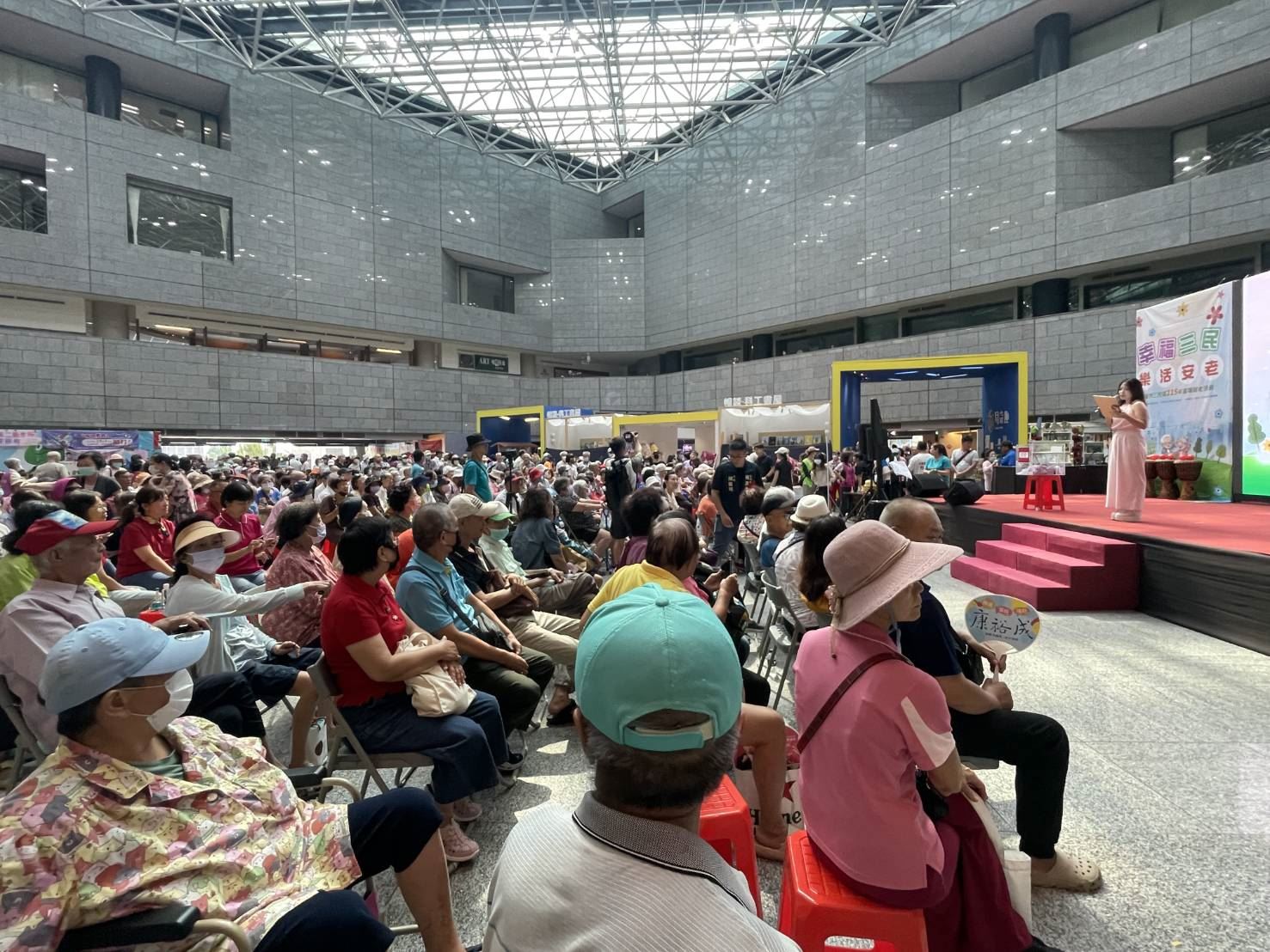 【代發三民區公所新聞稿】高雄長輩最多！幸福三民迎重陽 樂活歡慶佳節